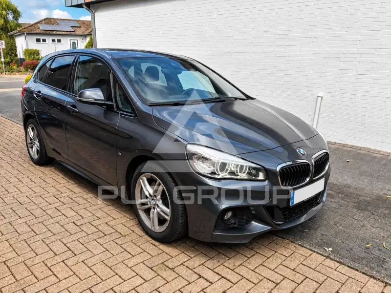 2015 BMW 220