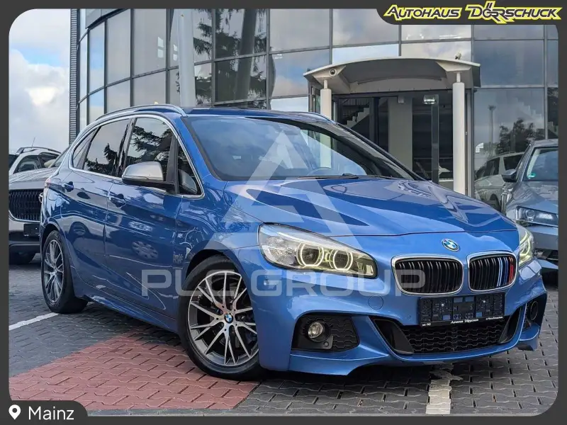 2015 BMW 220