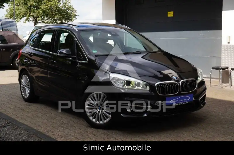 2015 BMW 220