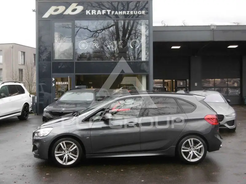 2015 BMW 220