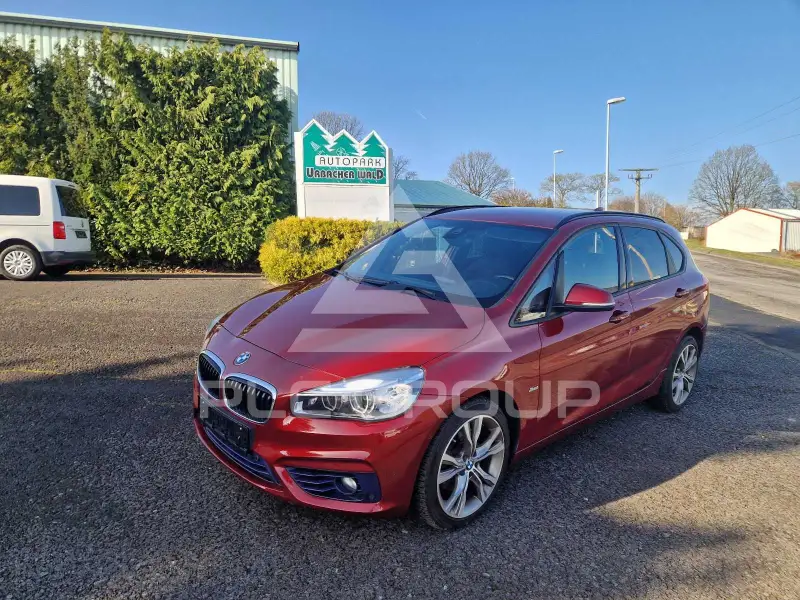2015 BMW 220