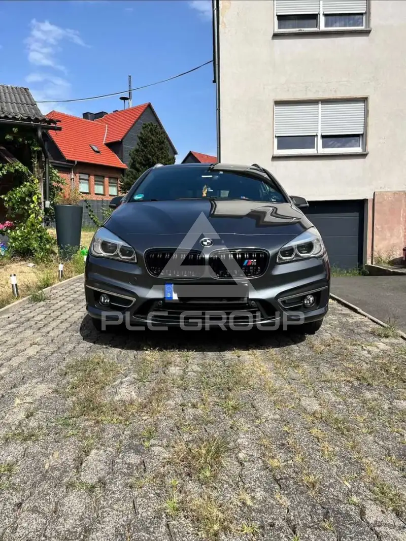 2015 BMW 220