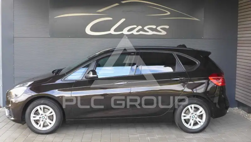 2015 BMW 220