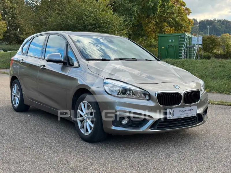 2015 BMW 220