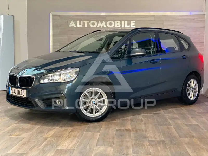 2015 BMW 220