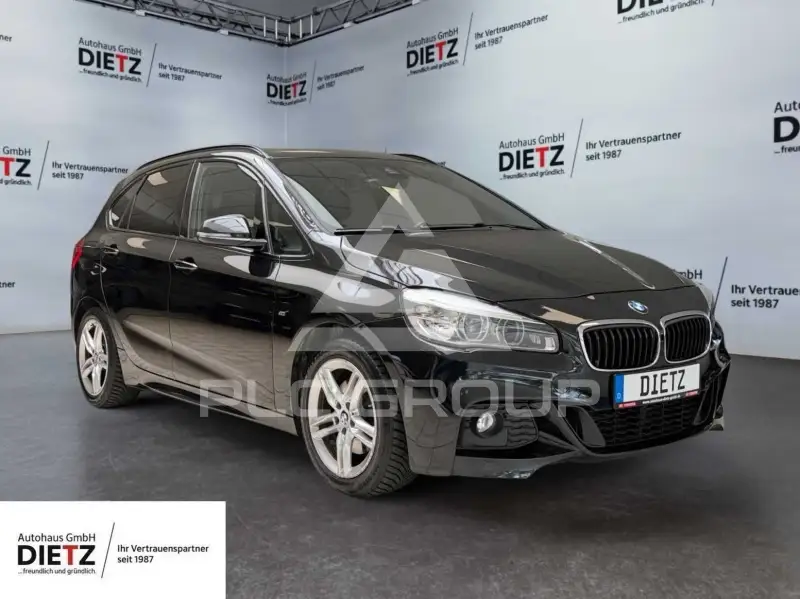 2015 BMW 220