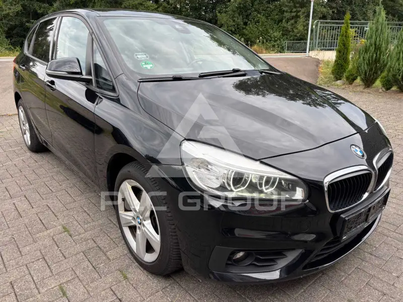 2015 BMW 220