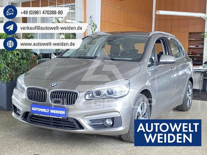 2015 BMW 220