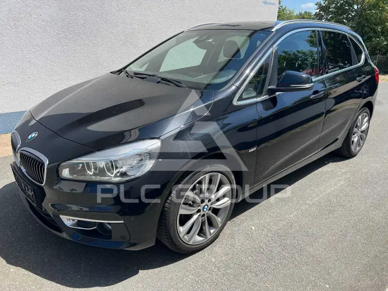 2015 BMW 220