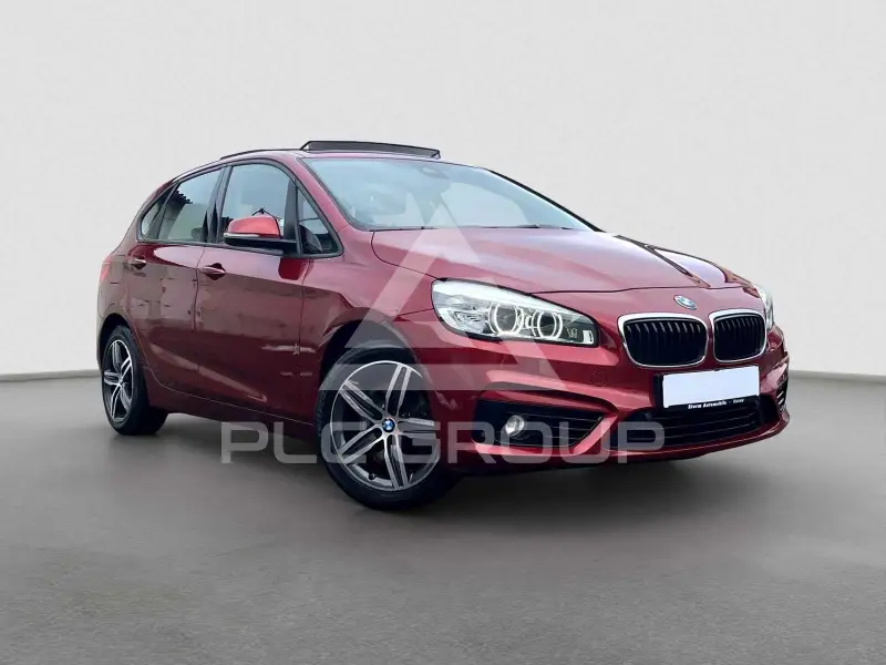 2015 BMW 220