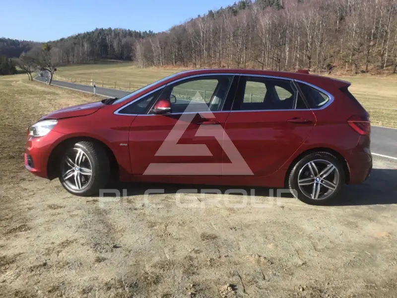 2015 BMW 220
