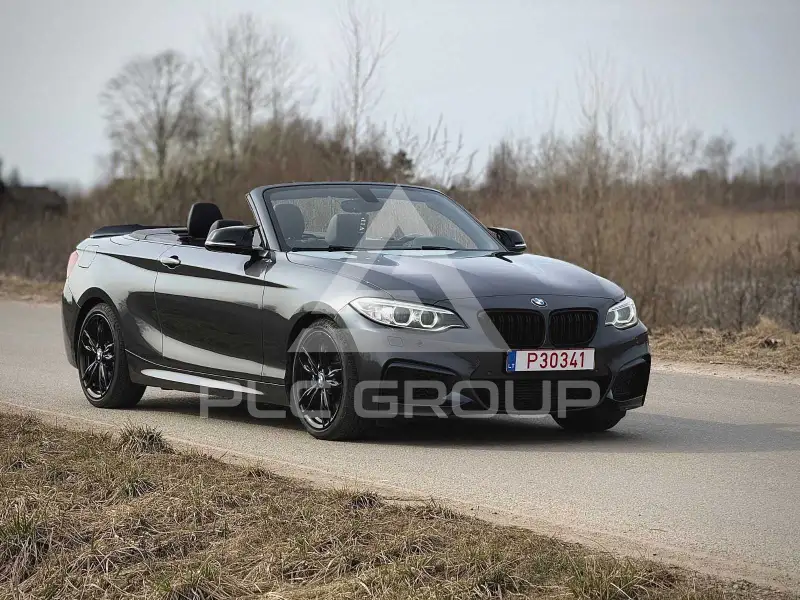 2015 BMW 235M