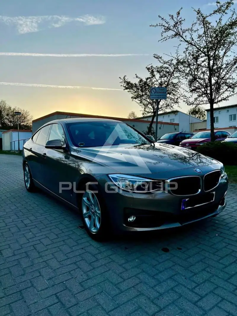 2015 BMW 330