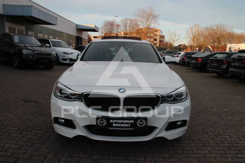 2015 BMW 330