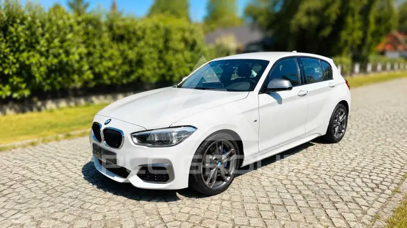 2015 BMW M1