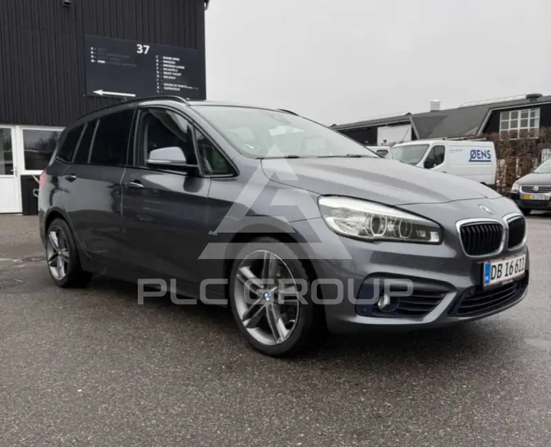 2015 BMW 220