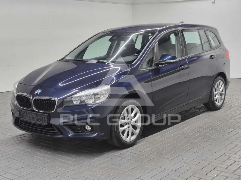 2015 BMW 220