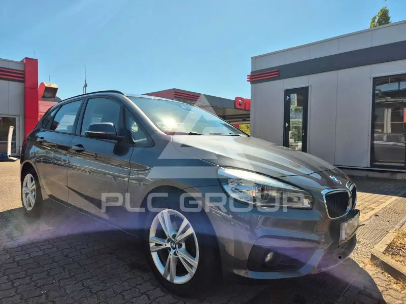2015 BMW 218