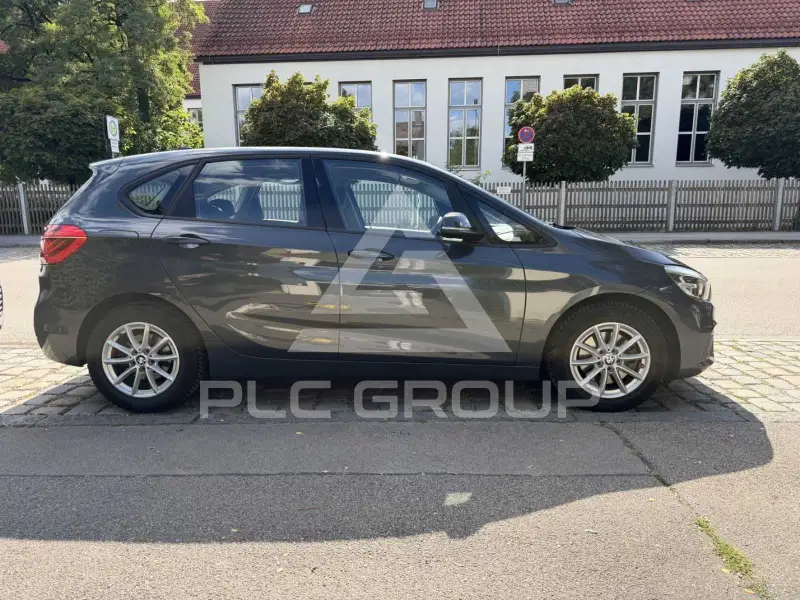 2015 BMW 218