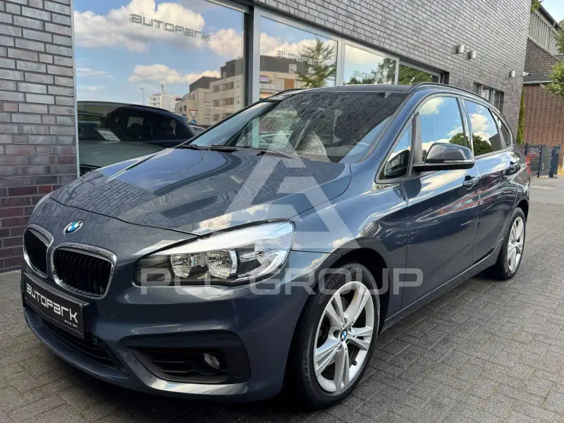 2015 BMW 218
