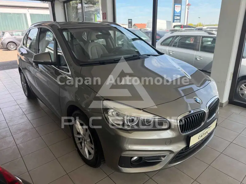 2015 BMW 218
