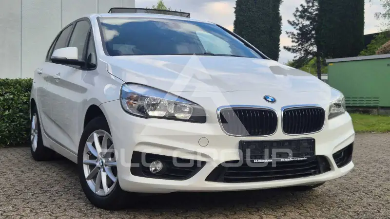2015 BMW 218