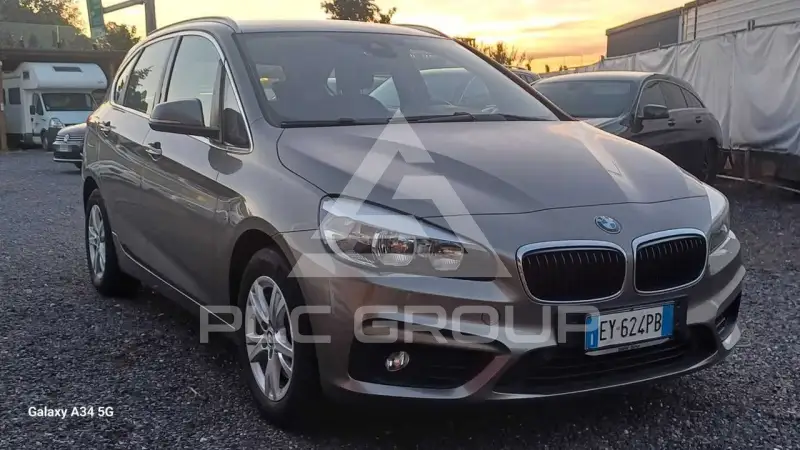2015 BMW 218