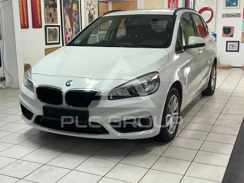 2015 BMW 218