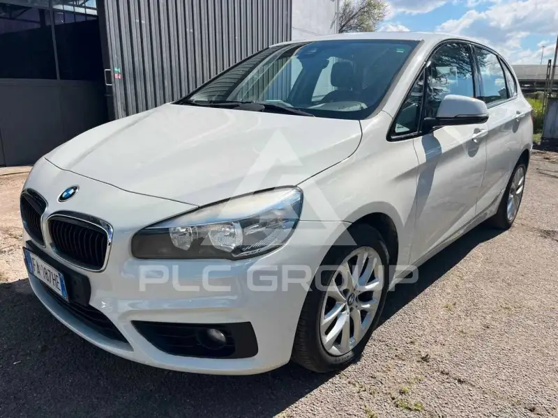 2015 BMW 218