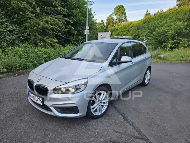 2015 BMW 218