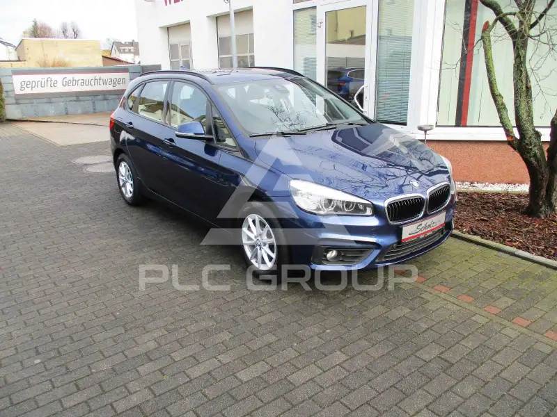 2015 BMW 218