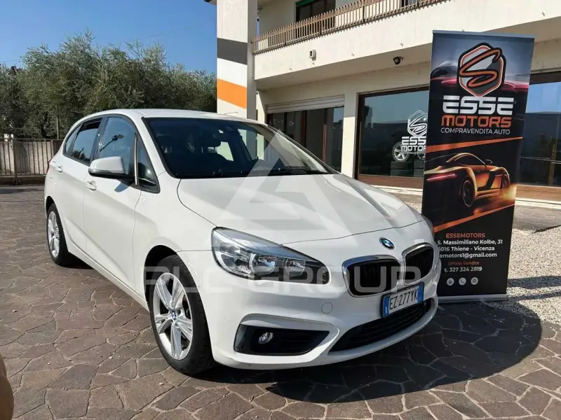 2015 BMW 218