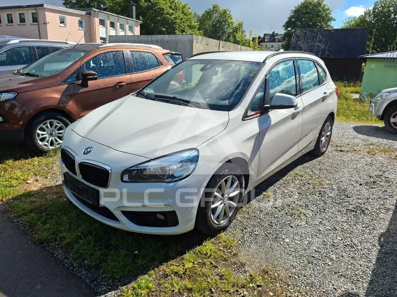 2015 BMW 218