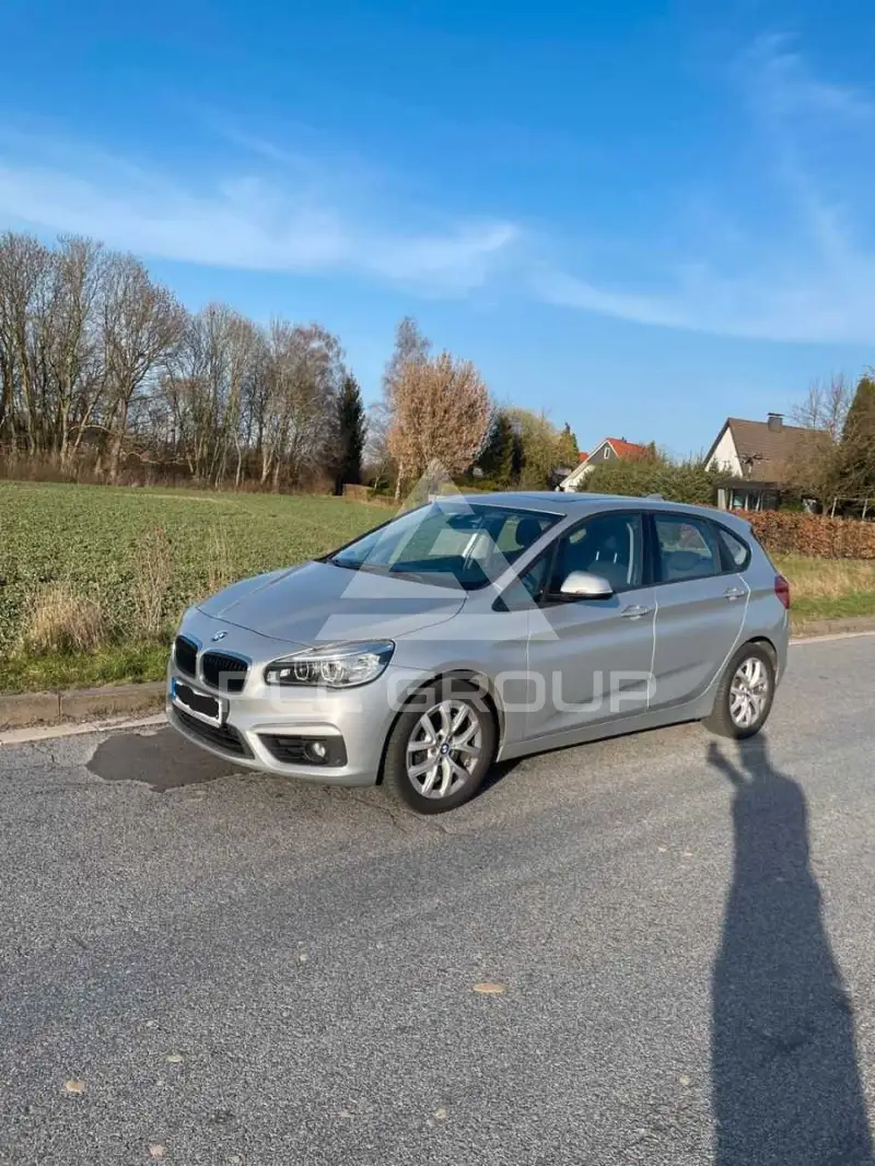 2015 BMW 218