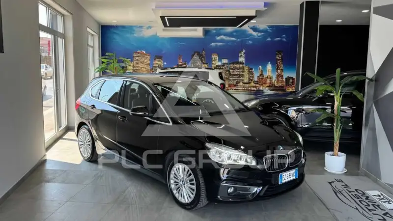 2015 BMW 218