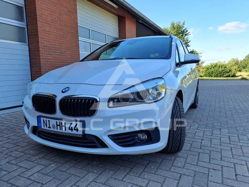 2015 BMW 218