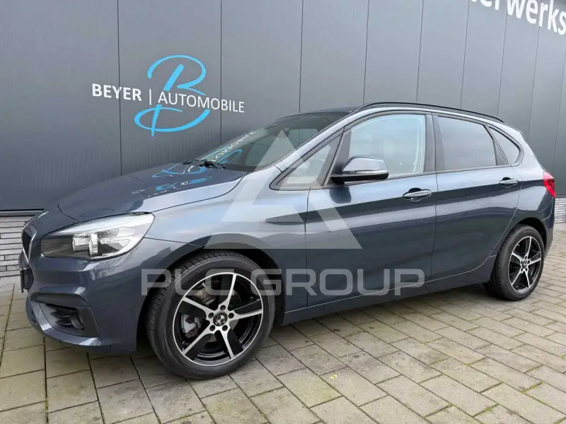 2015 BMW 218
