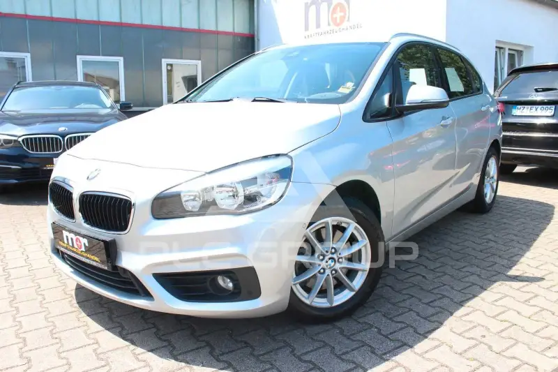 2015 BMW 218