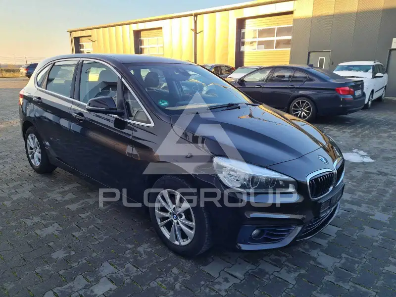 2015 BMW 218