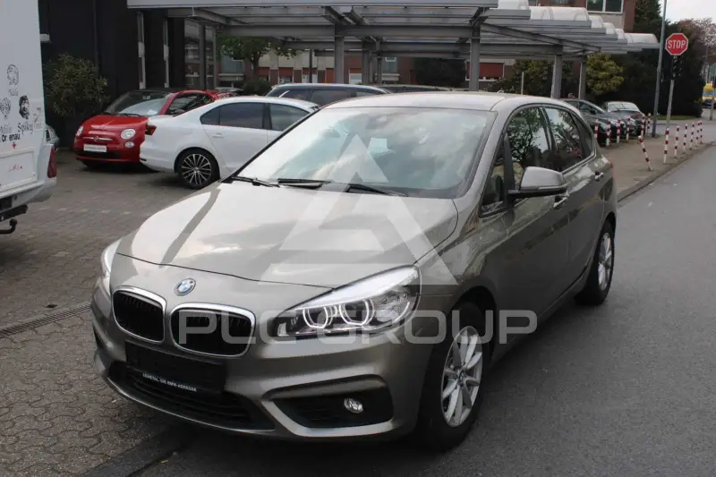 2015 BMW 218