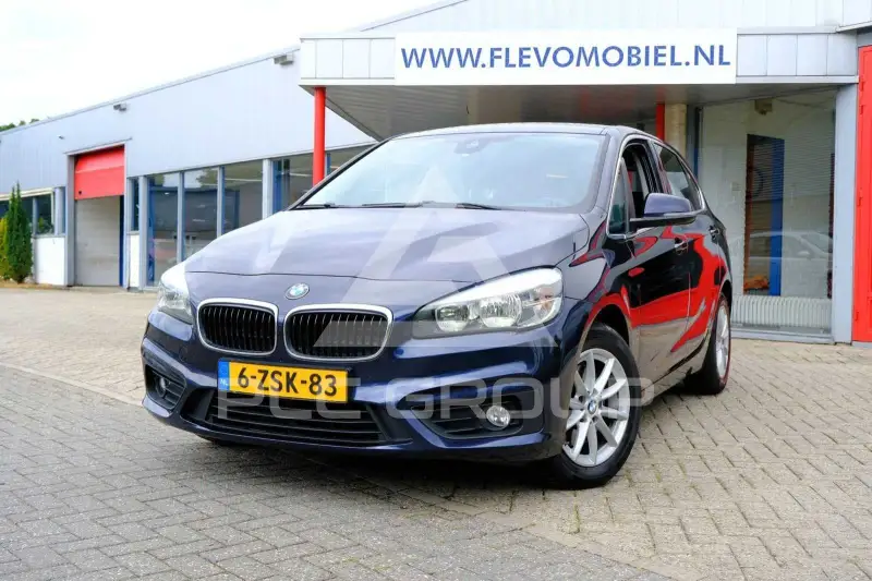 2015 BMW 218
