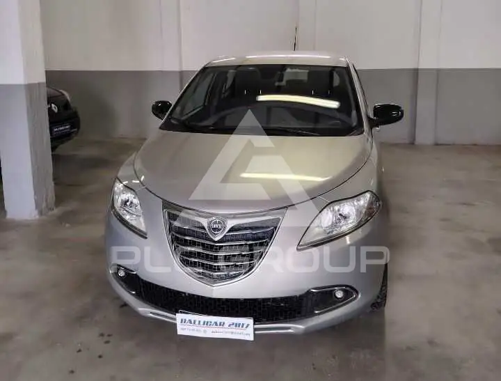 2015 Lancia YPSILON
