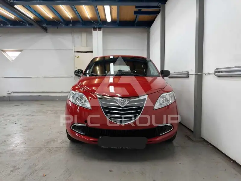 2015 Lancia YPSILON