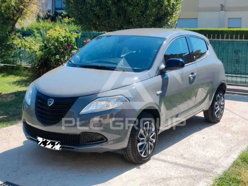 2015 Lancia YPSILON