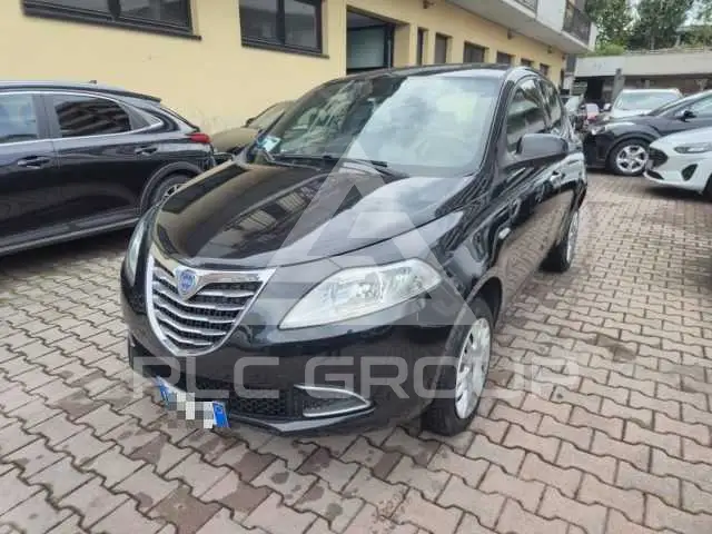 2015 Lancia YPSILON