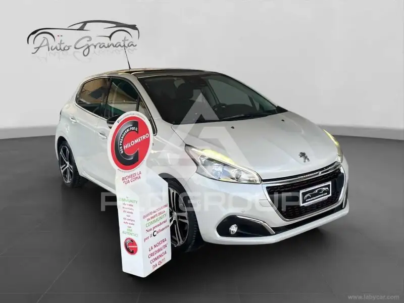 2015 Lancia YPSILON