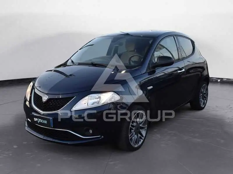 2015 Lancia YPSILON