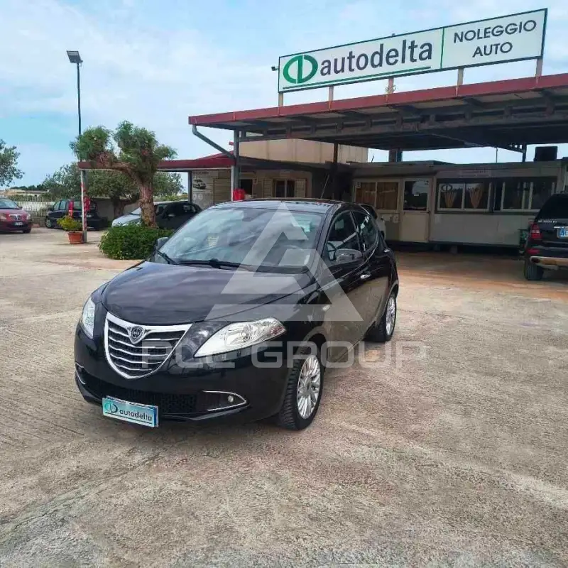 2015 Lancia YPSILON