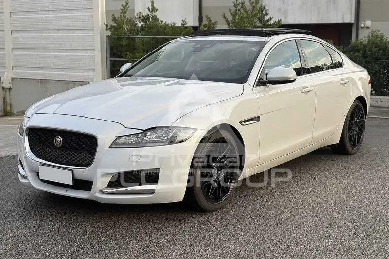 2015 Jaguar XF