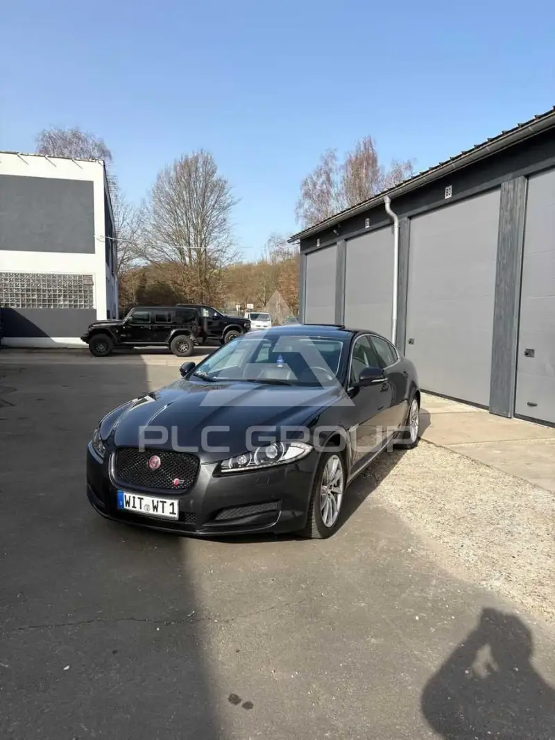 2015 Jaguar XF
